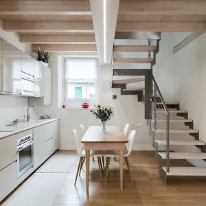 https://appartamento-rossini.it-lombardy.com